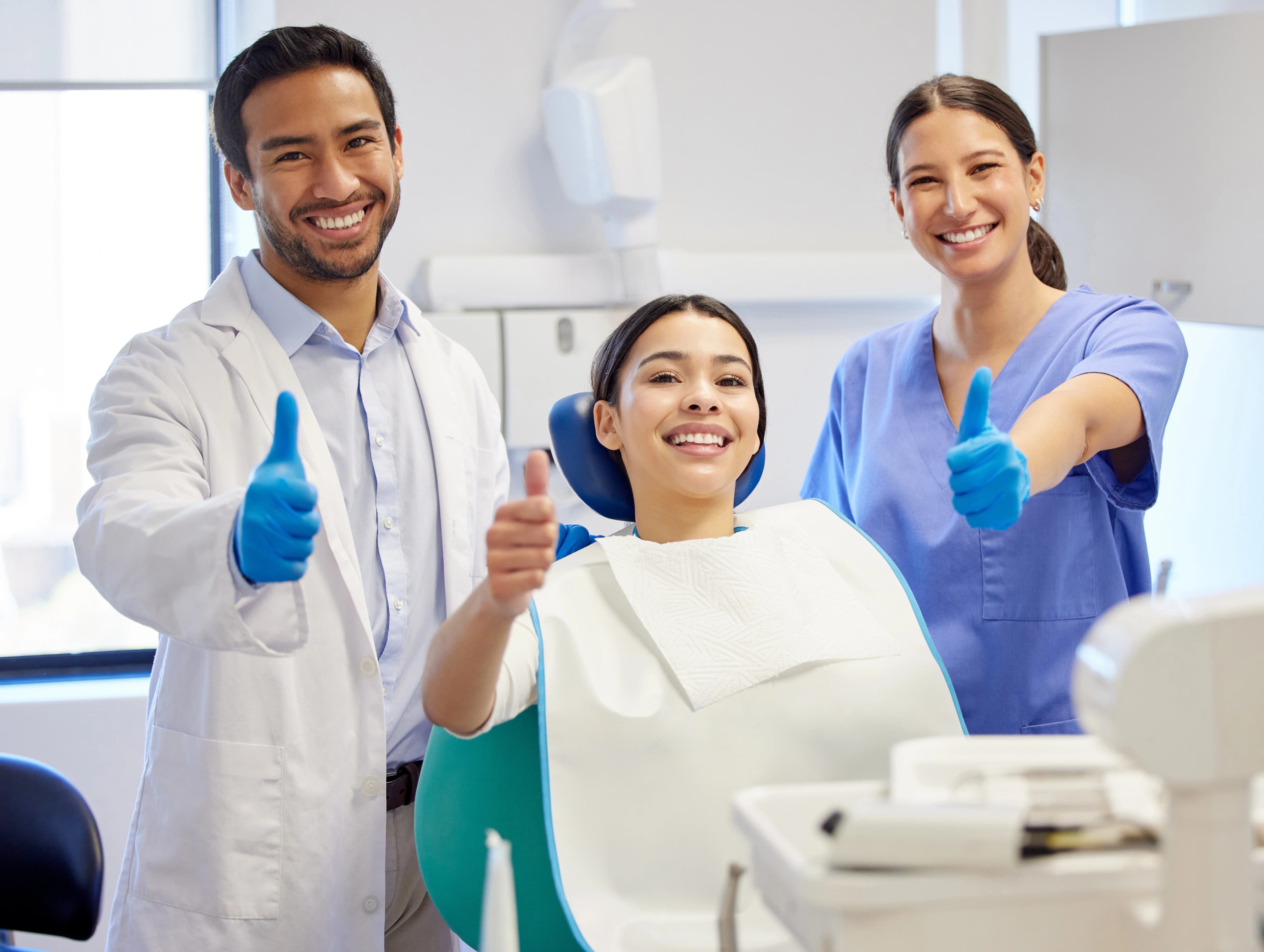 How to Find the Best Dentist for Veneers in NYC